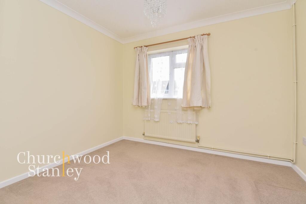 Second bedroom