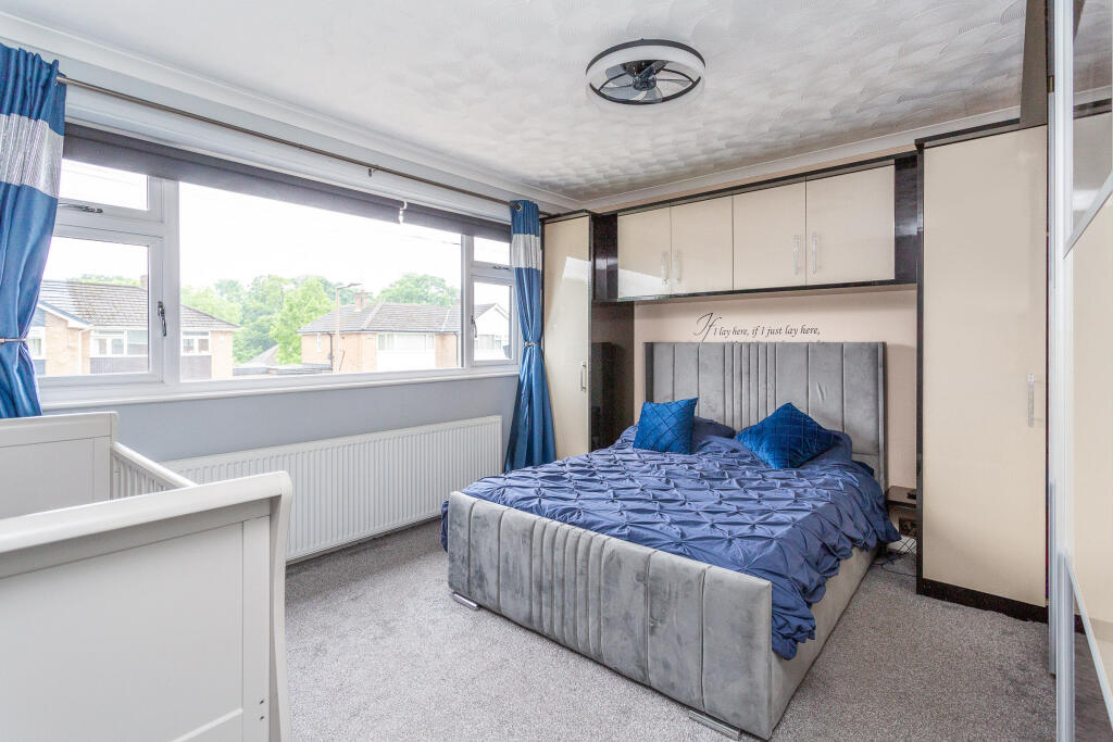 bedroom 1a