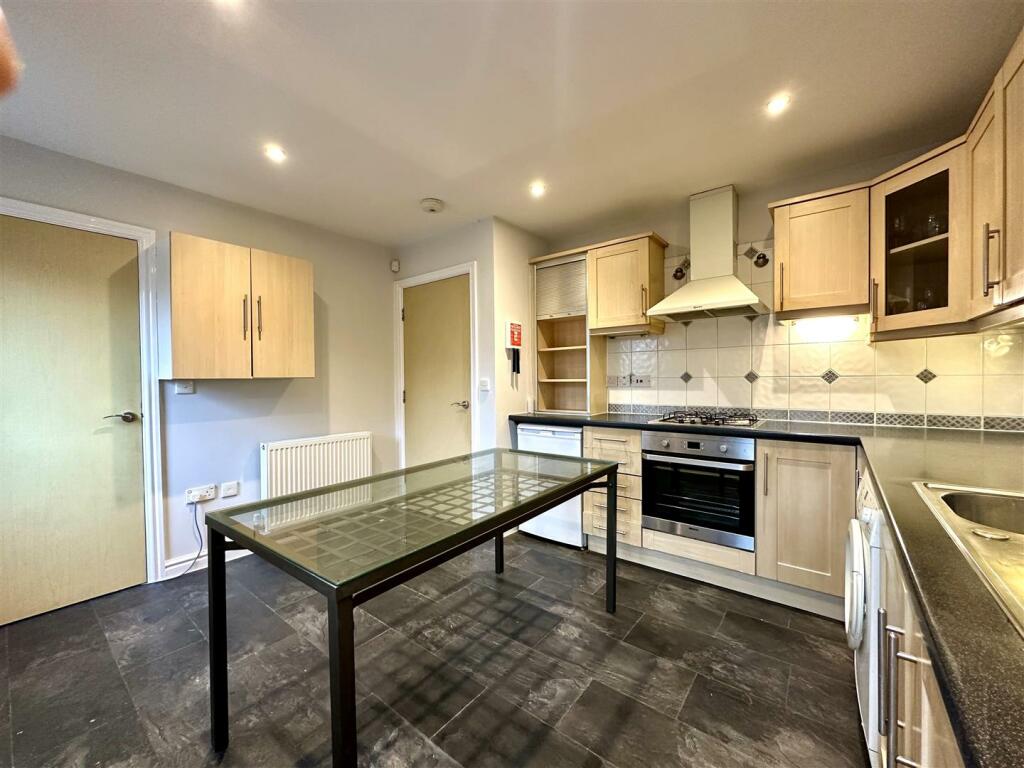 Breakfast Kitchen Aspect 3
