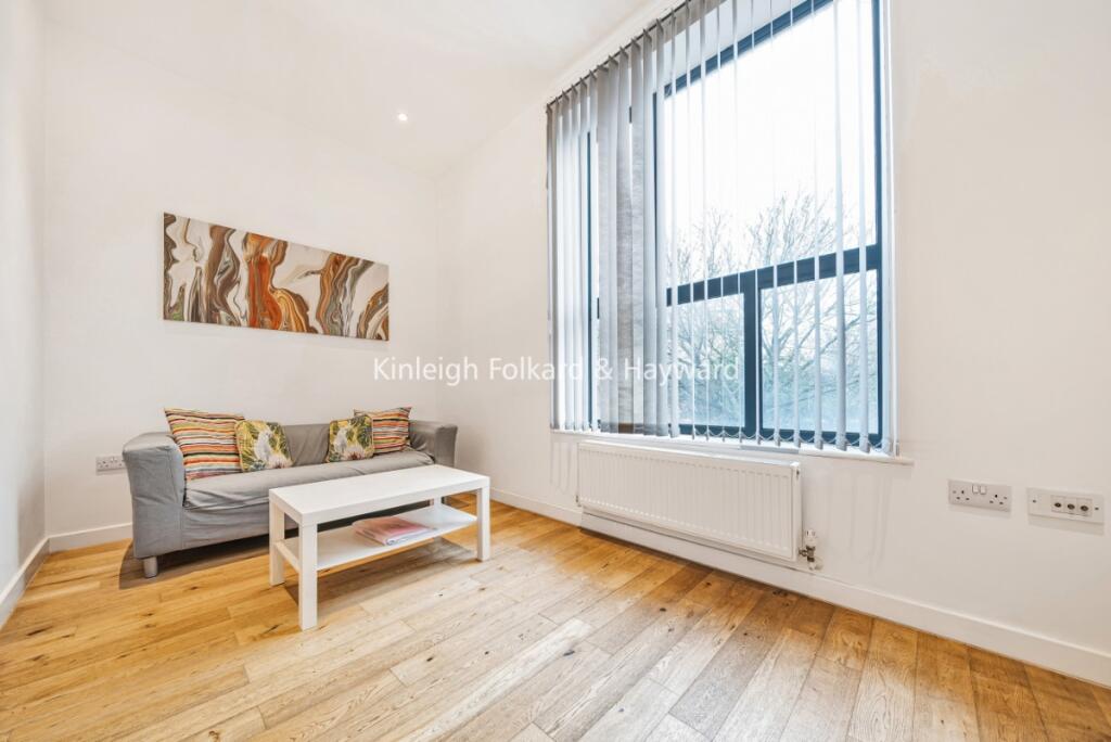 f9d94051-ed9e-4320-8