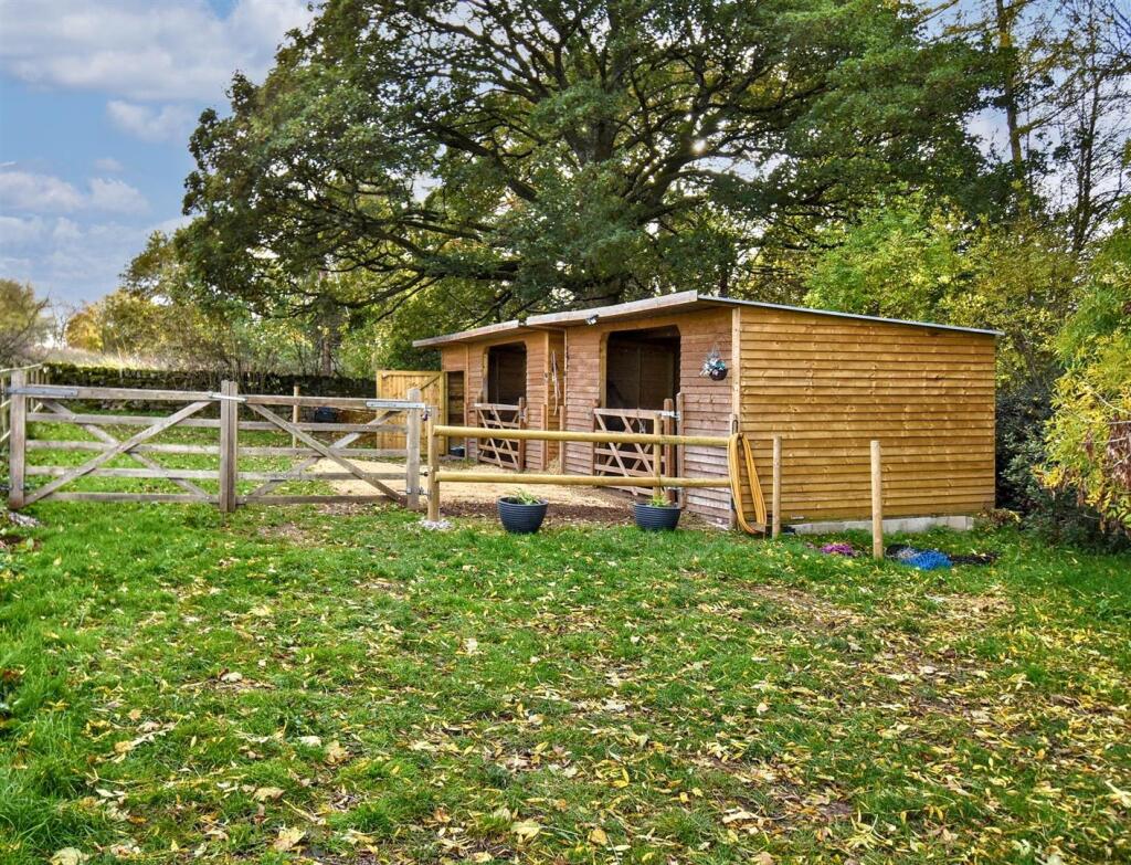 Stables/Outbuildings