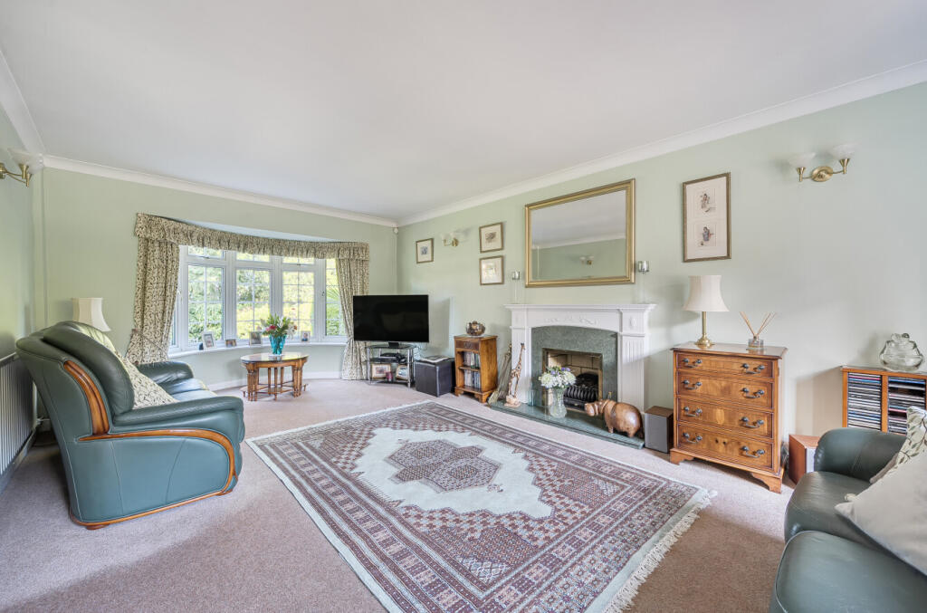 1360121-10-68dbff...