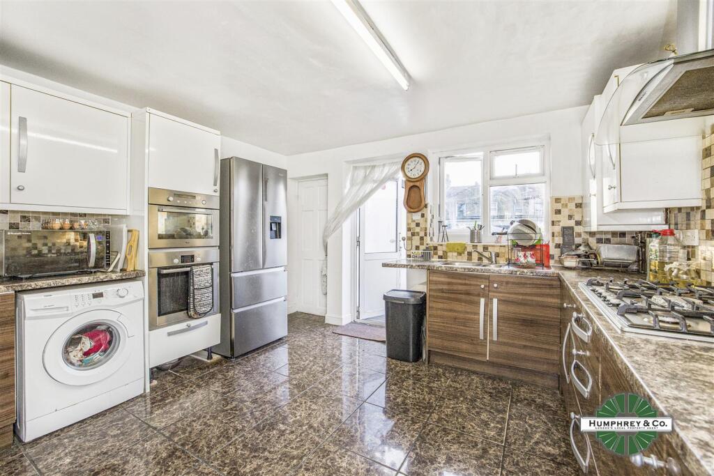 3   Liverpool Road -010-4550.jpg