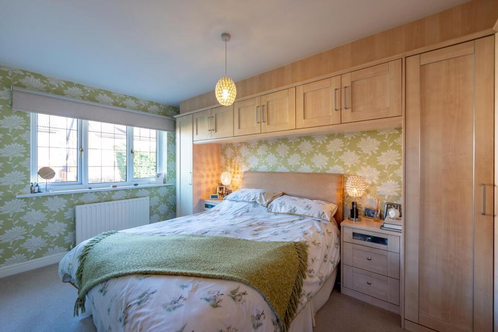 3 Corbiere Close-25.jpg