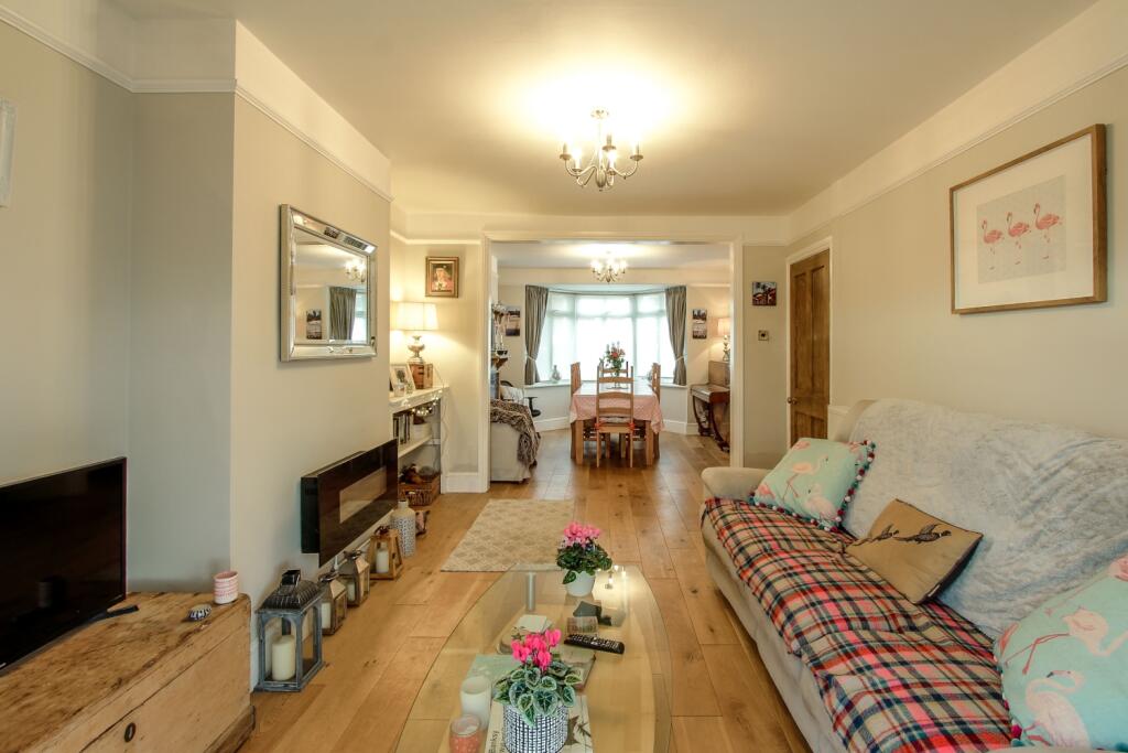 Living &amp; Dining Room