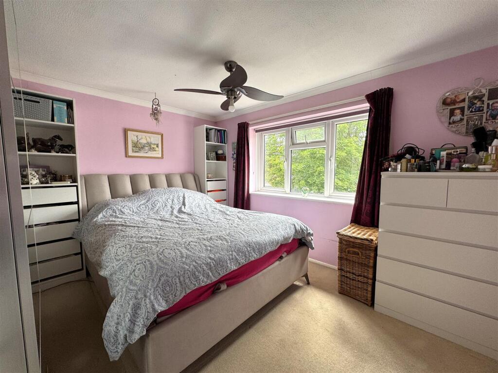 Bed 1.JPEG