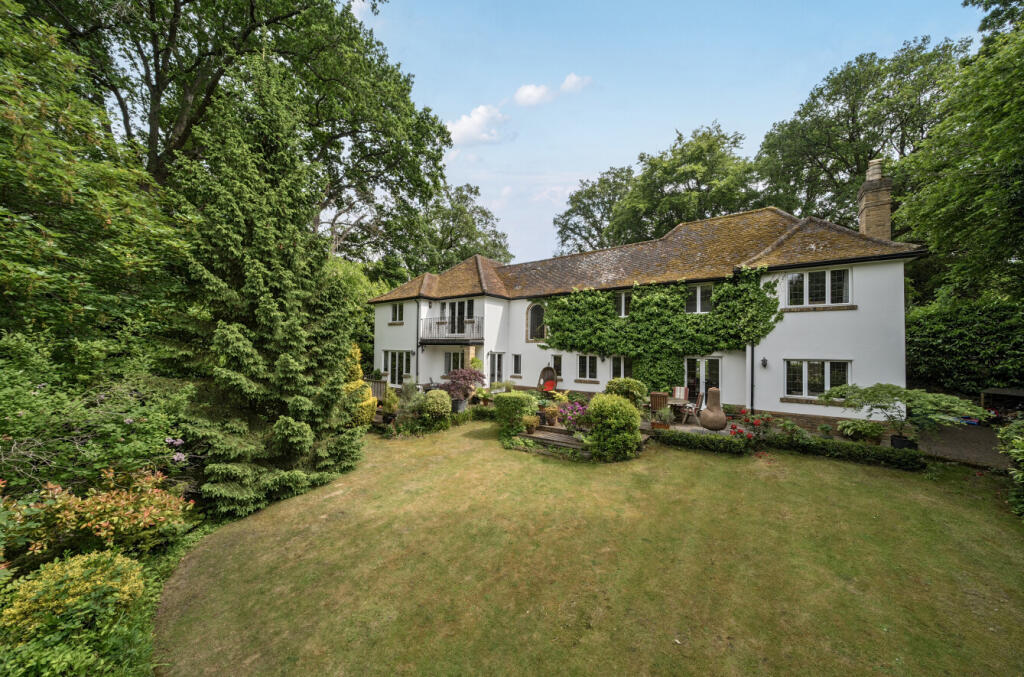 1299882-1-682f35b...