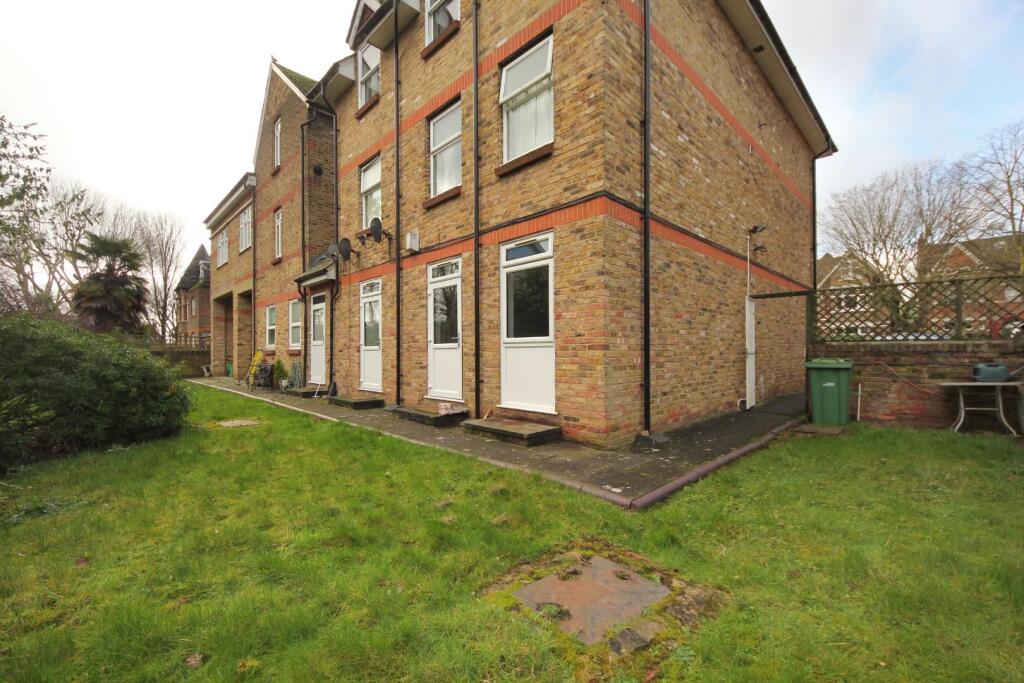 GV- F1 - 5 St Leonards Rd (21).jpg