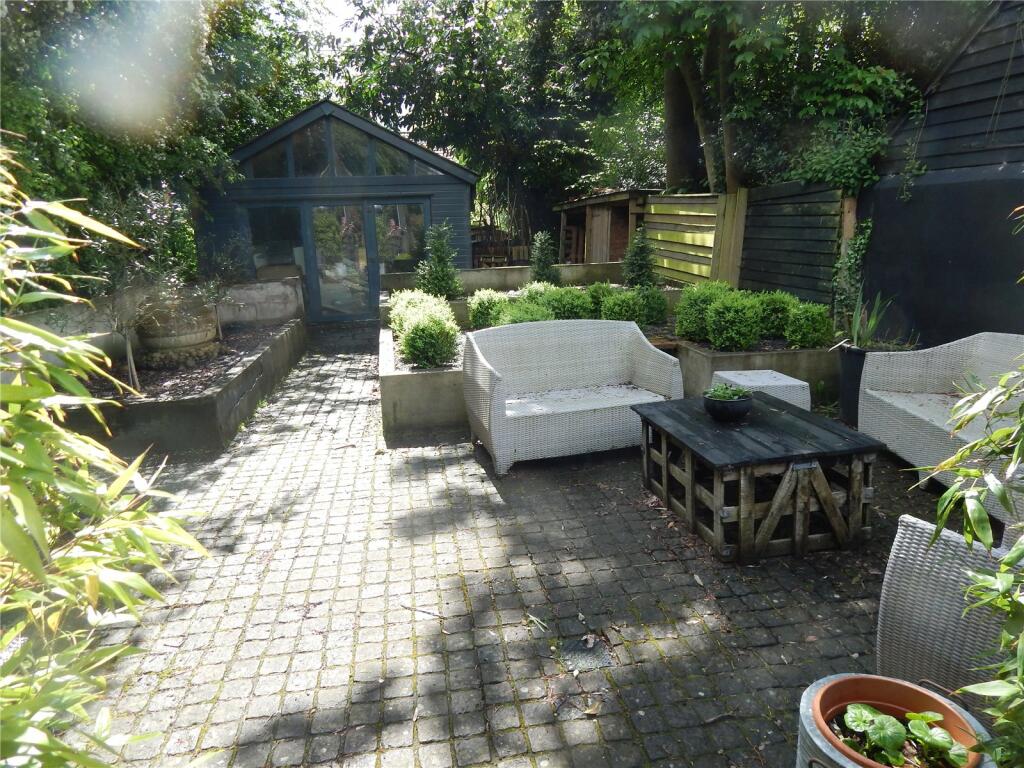 Picture No. 01