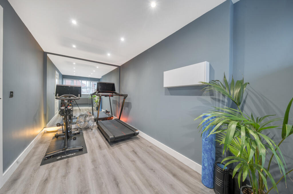 1383614-29-692471...