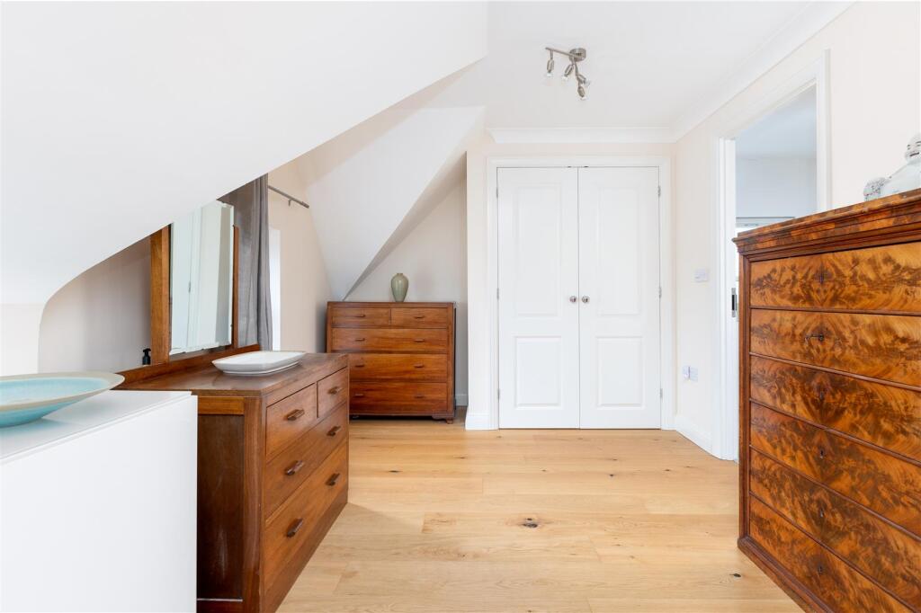 Bedroom 1 Dressing Room