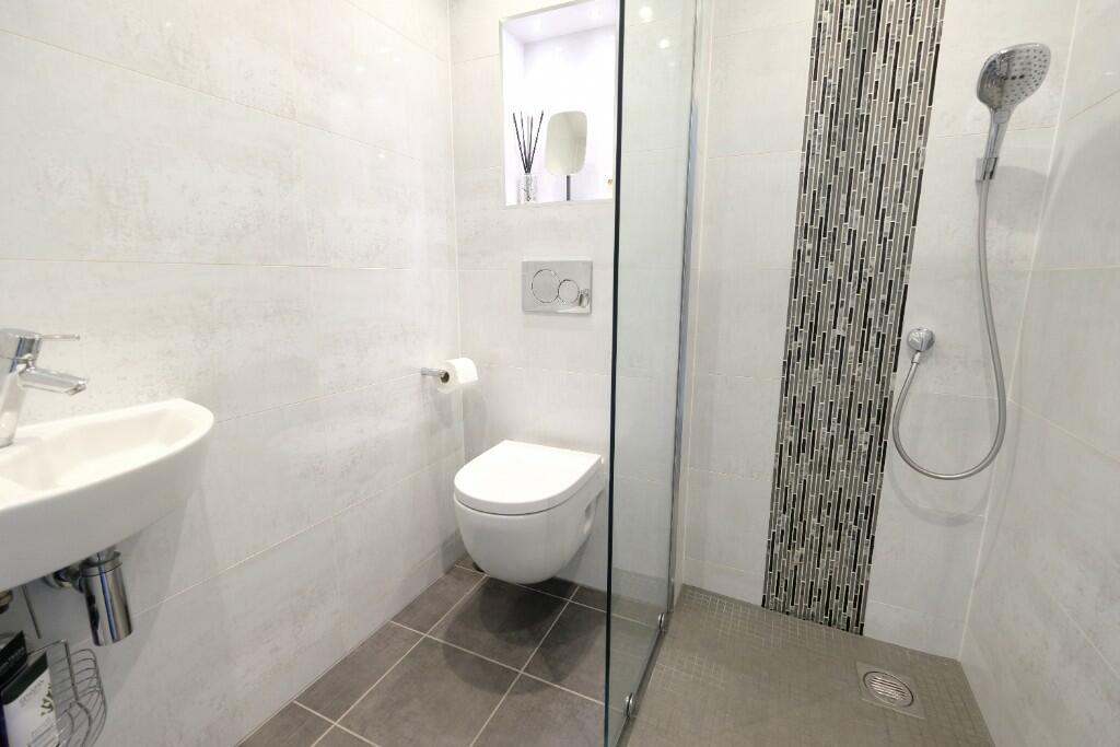 WET ROOM