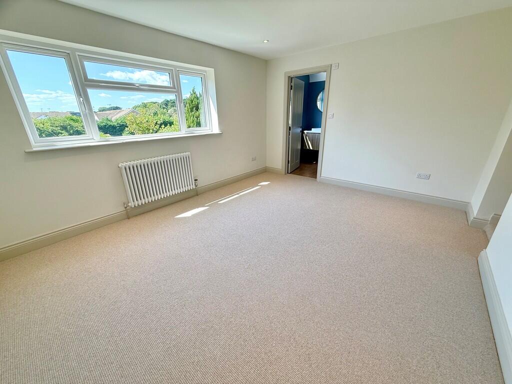 65 North Lane Bed...