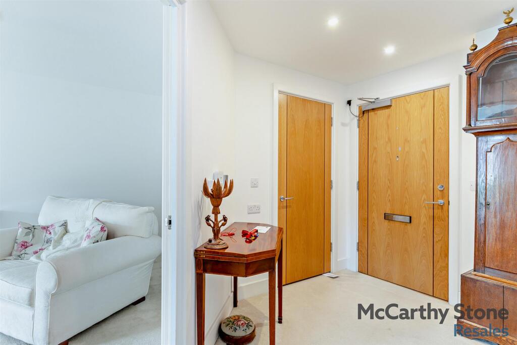 8654149-interior17-800.jpg
