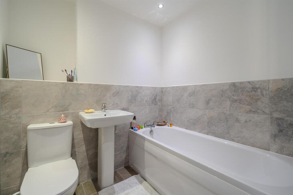 27 Rhodfa¿r Hebog-7.jpg