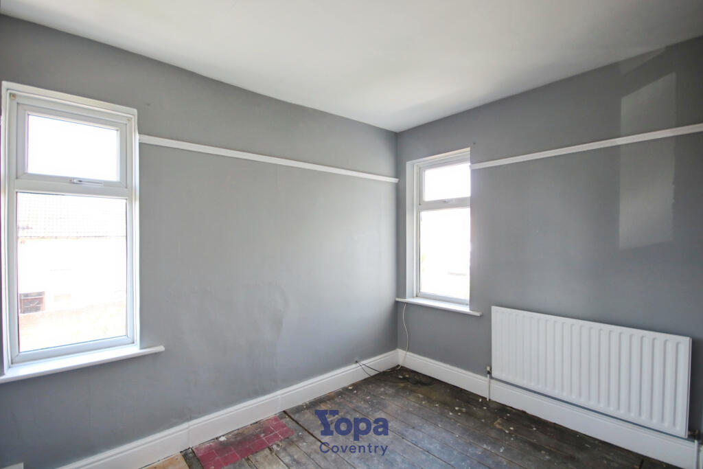 03f15697-Bed 202.JPG