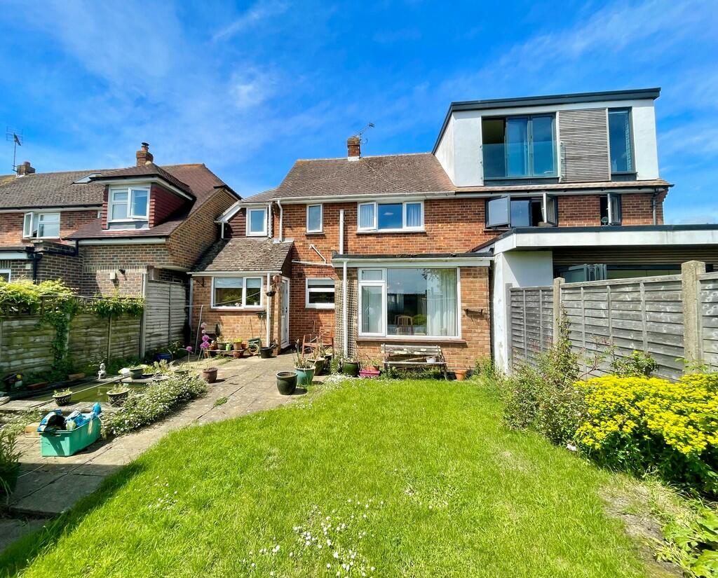 3b Fitzalan Road ...