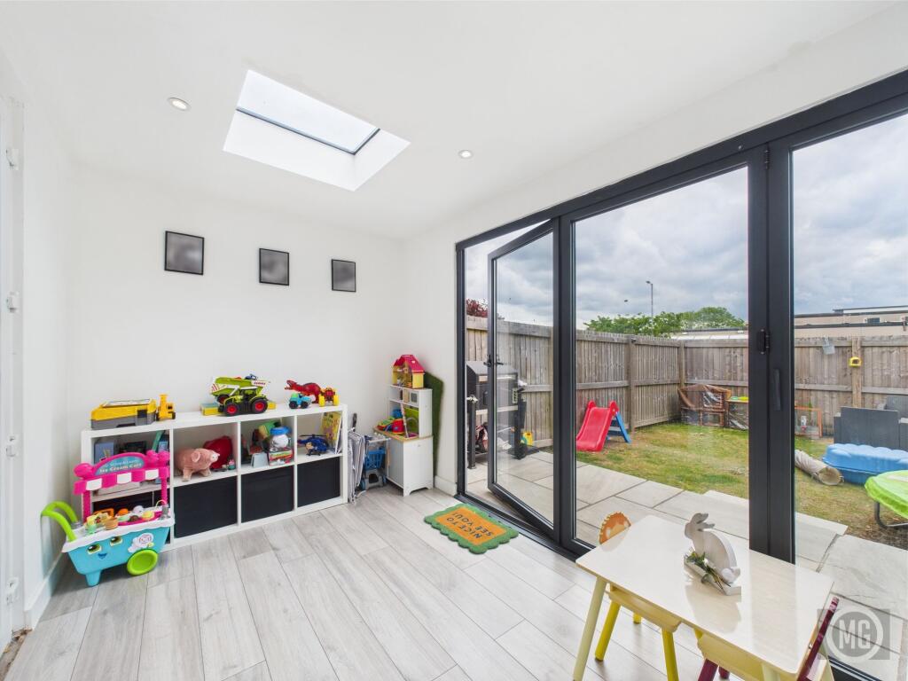 Dining Room/Snug