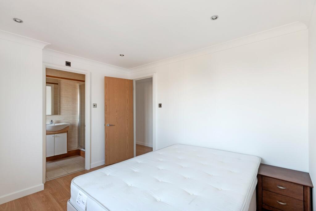 Ferrymans Quay Flat 