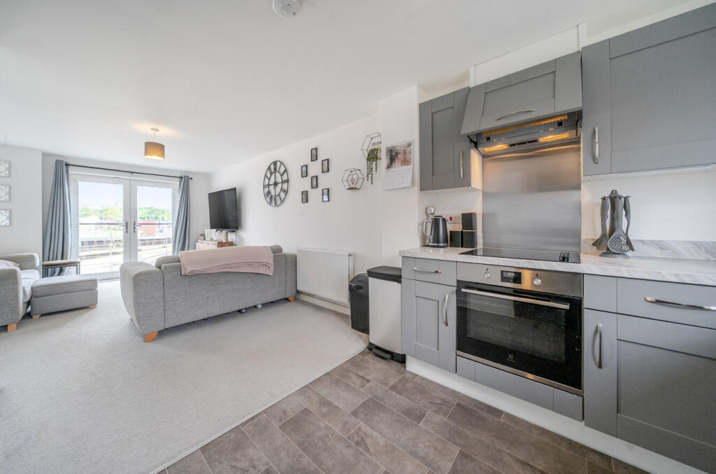 13-681a27cc8fb0d-...