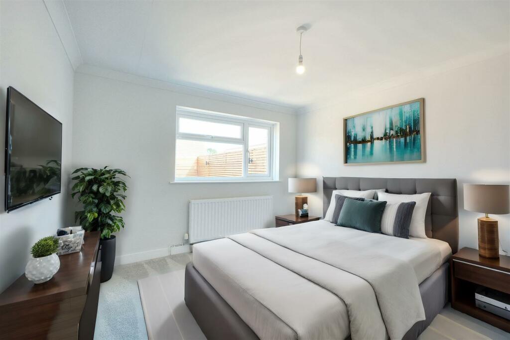 Virtual Staging AI - Bedroom-1 - 30 July 2024 15_5