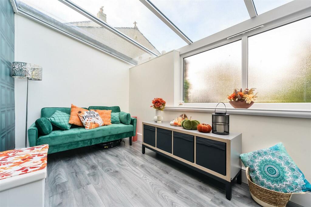 SUNROOM