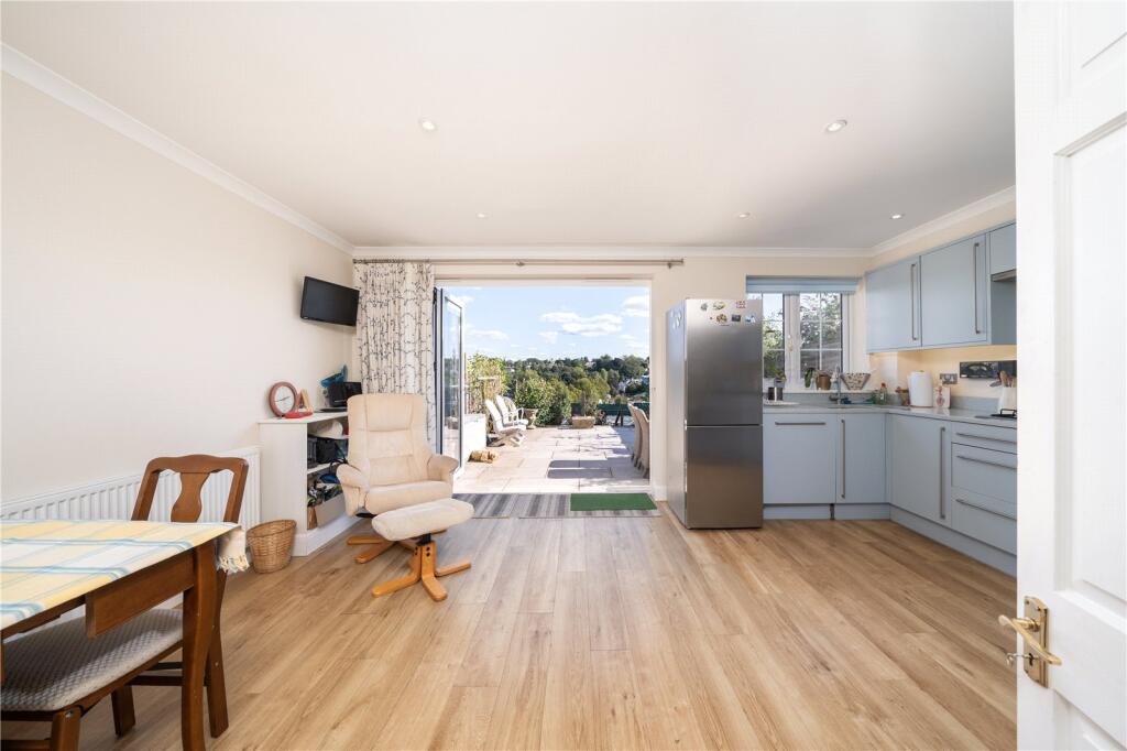 Dining/Open Space