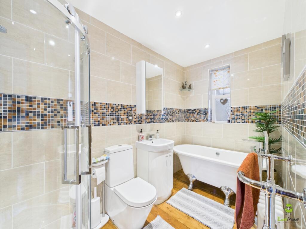 Presented by Nicoleta at EweMove Bexleyheath and D