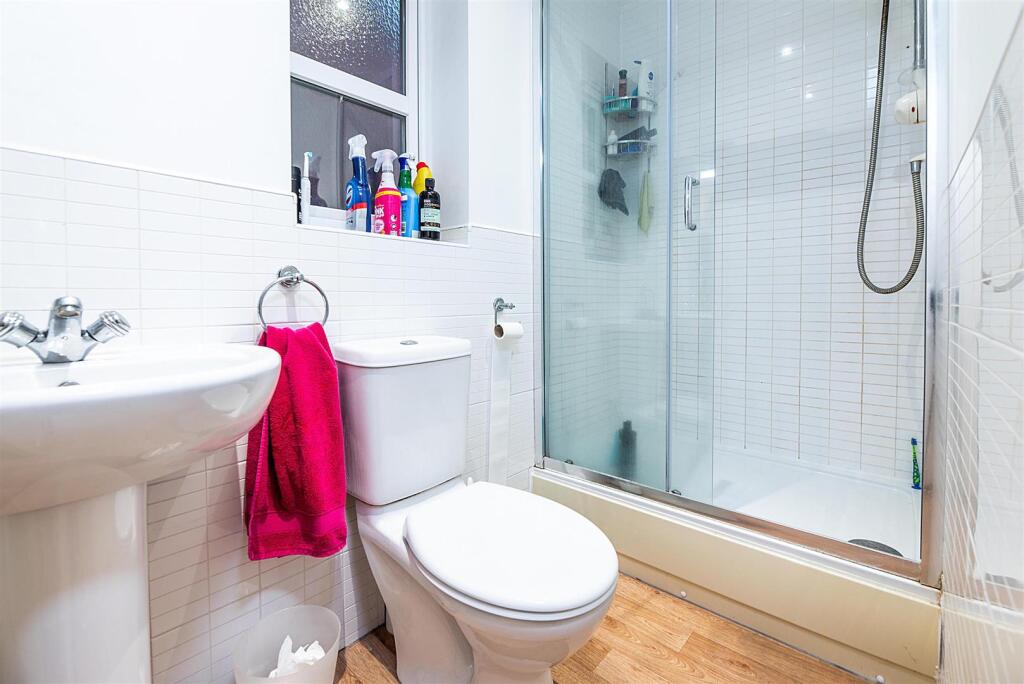 16 Lantern Lane, East Leake (27 of 30).jpg