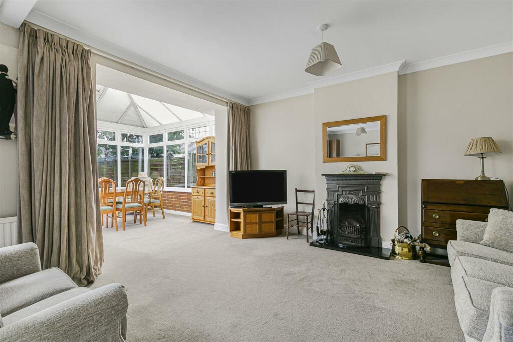 Chattern Road Living Room.JPG