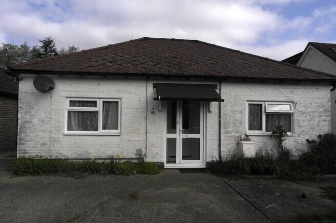 Station Road, BN27