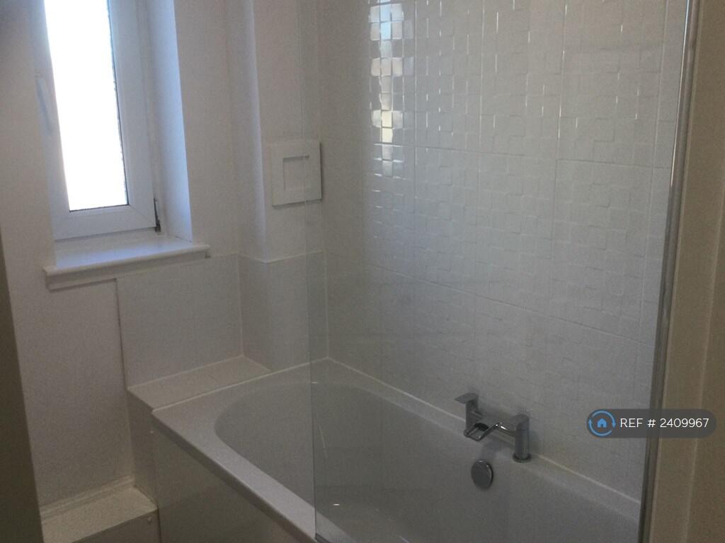 Recently Fitted Bathroom