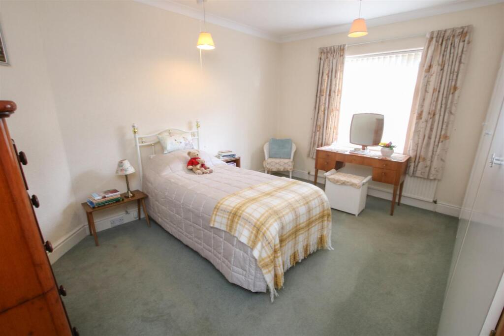 BEDROOM 2 - FRONT