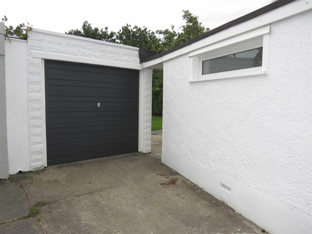 Gardens &amp; garage