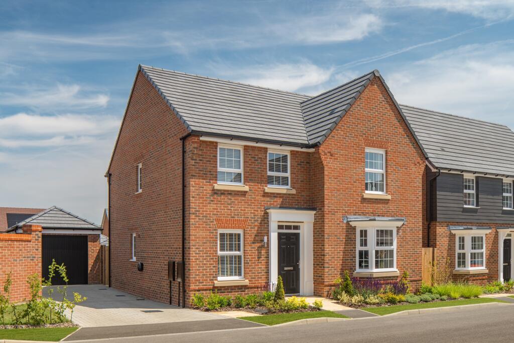 Nine Mile Ride Extension, 
Finchampstead, 
Berkshire, 
RG40 4AE
