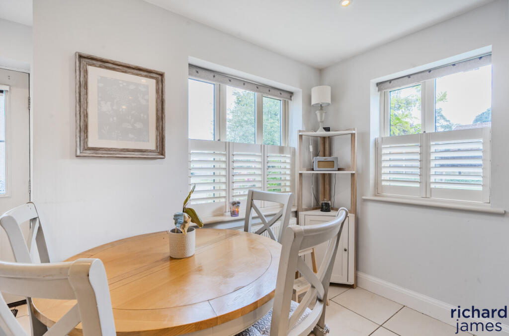 82cb952f-bf89-415...