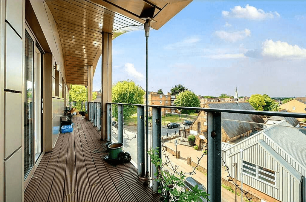 BALCONY ONE