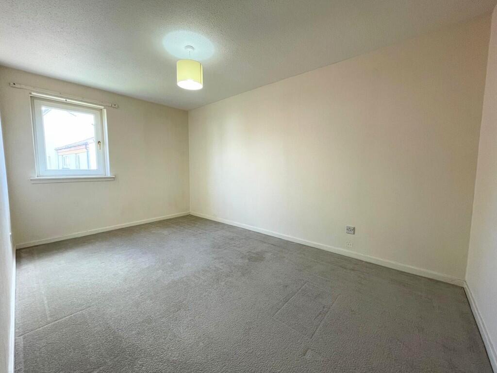 IMG-20250425-WA00...