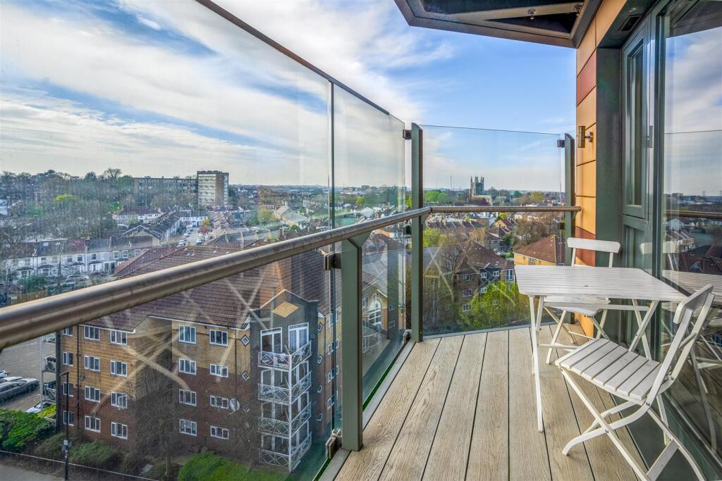 20 To Let 2 Bedroom Flat Croydon  www.islingtonpro
