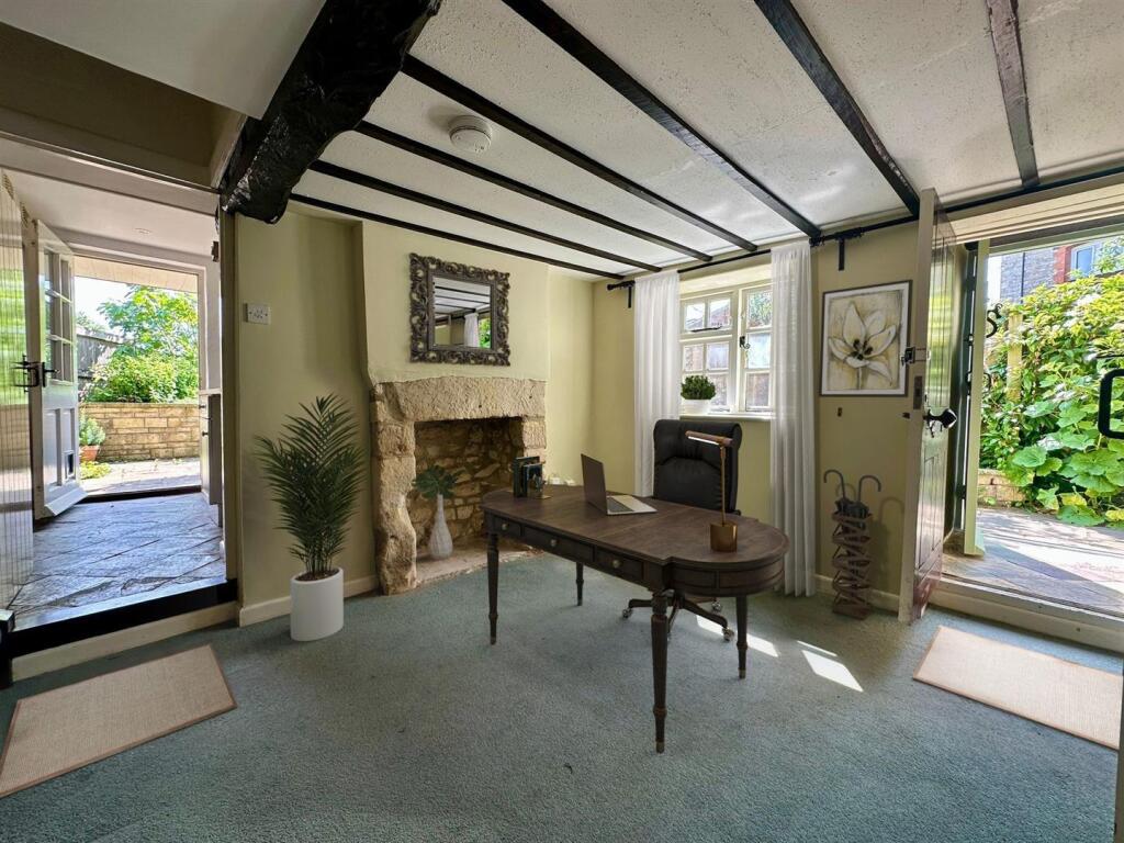 Inner Hall (Virtually Staged)