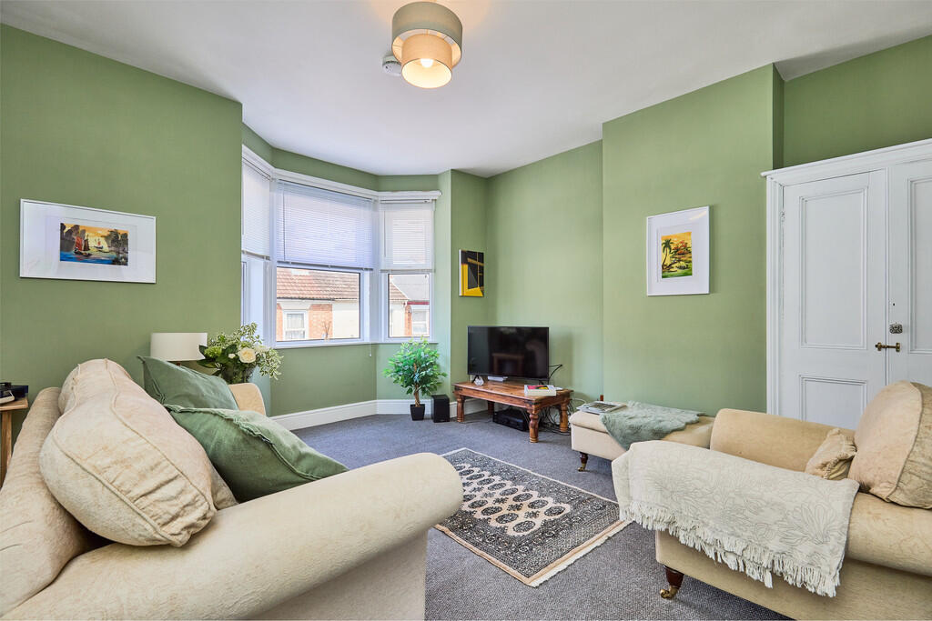 Edward Knight 202...