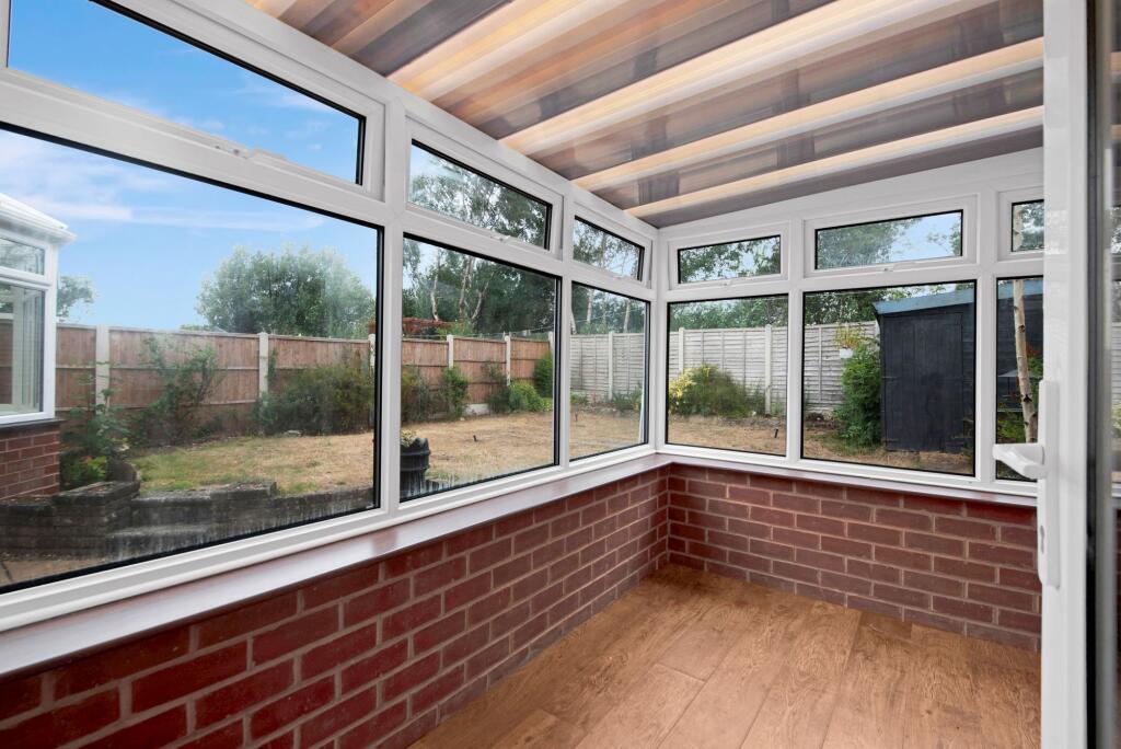 Conservatory 2/Play Room