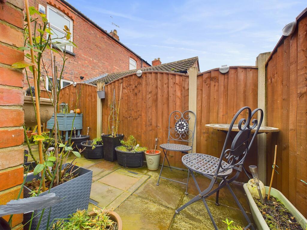 Courtyard Garden
