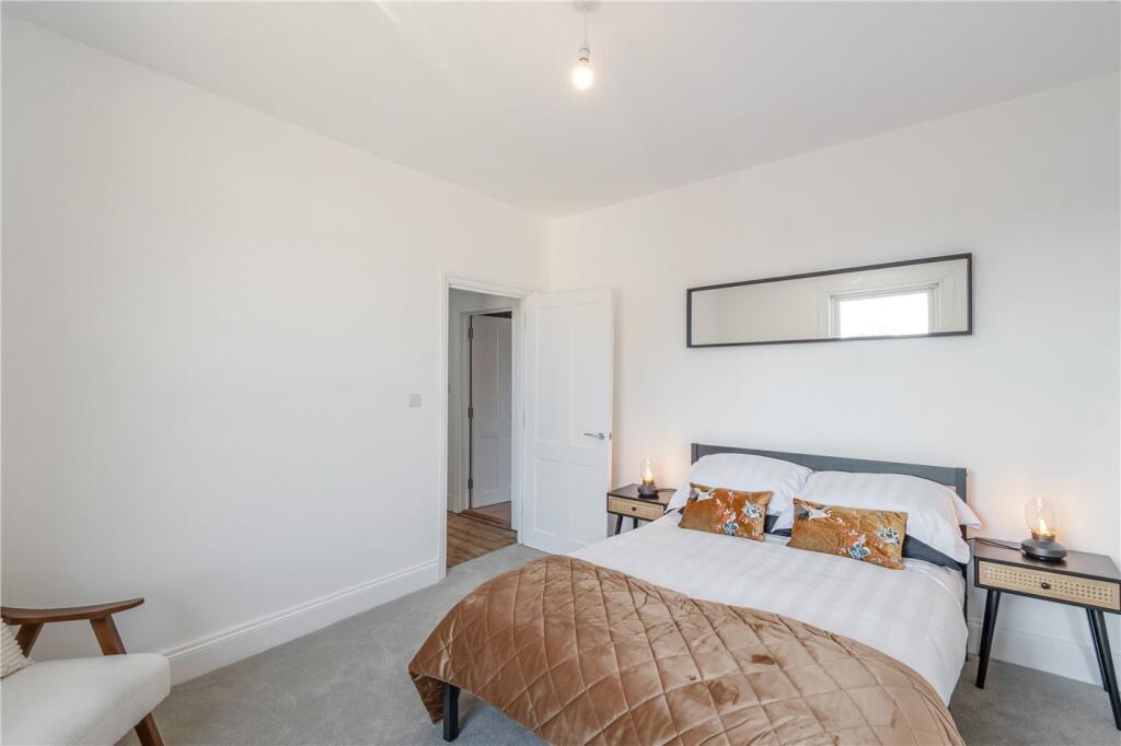Double Bedroom 2 P3