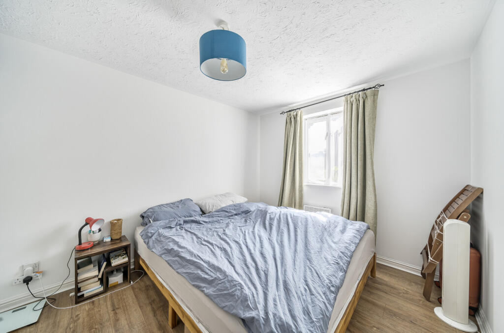 1311075-4-685433f...