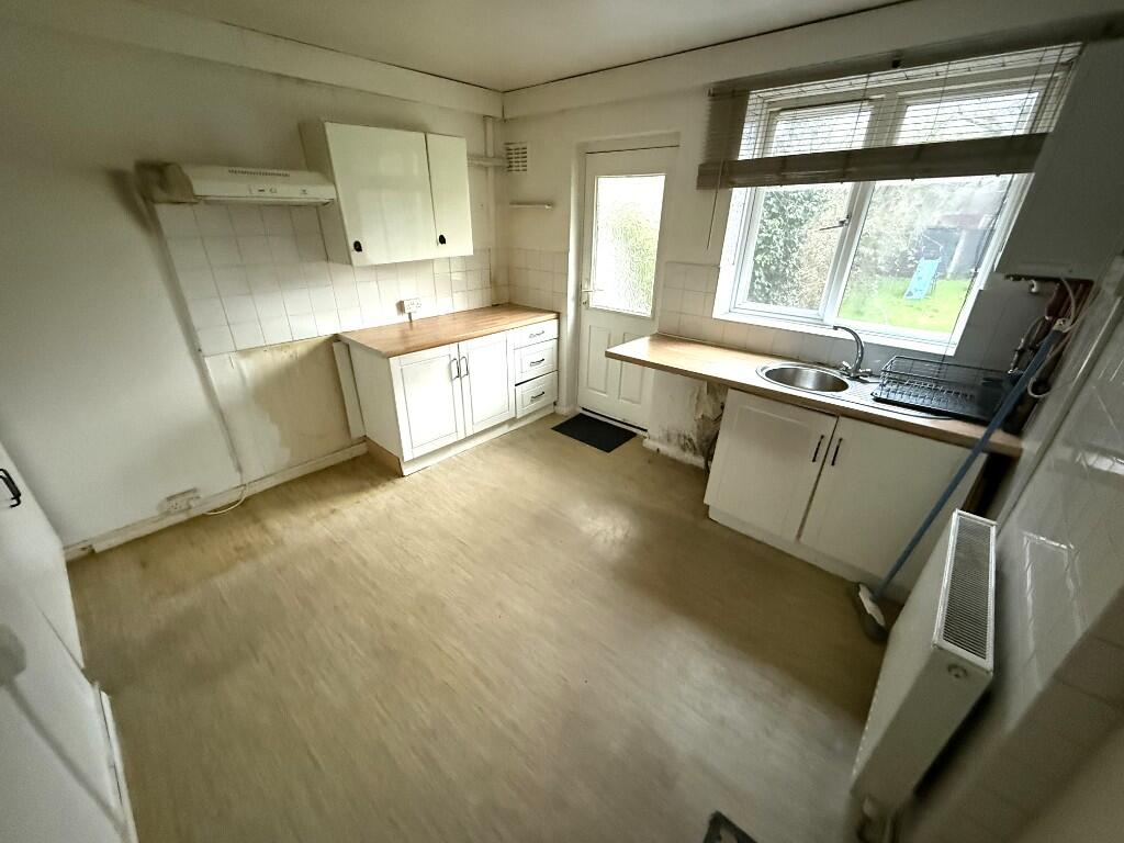 FITTED KITCHEN/DINER