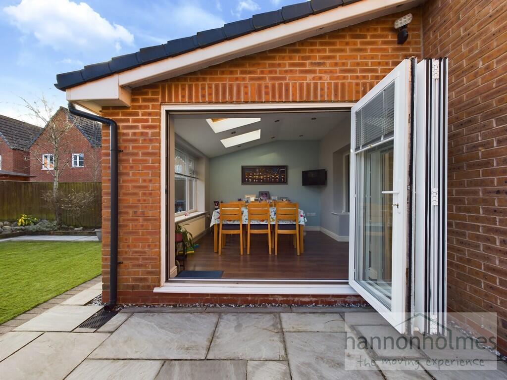 CAM01073G0-PR0239...