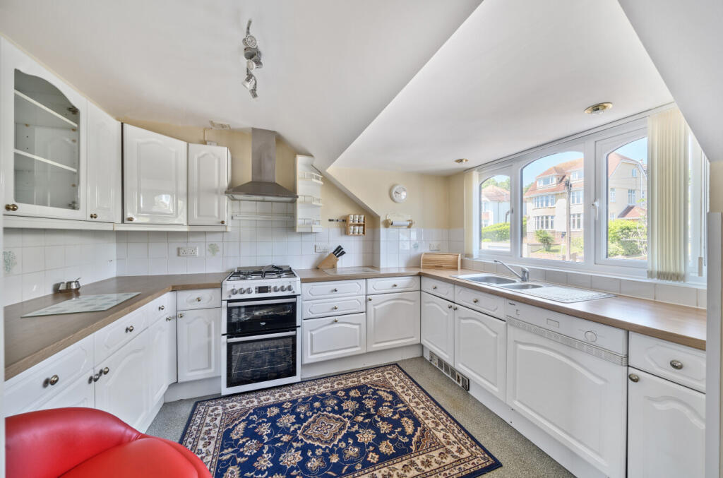 1312913-2-6852abe...