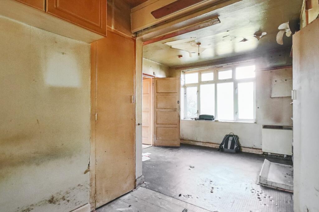 93 Hayling Road, Watford, Hertfordshire, WD19 7DP