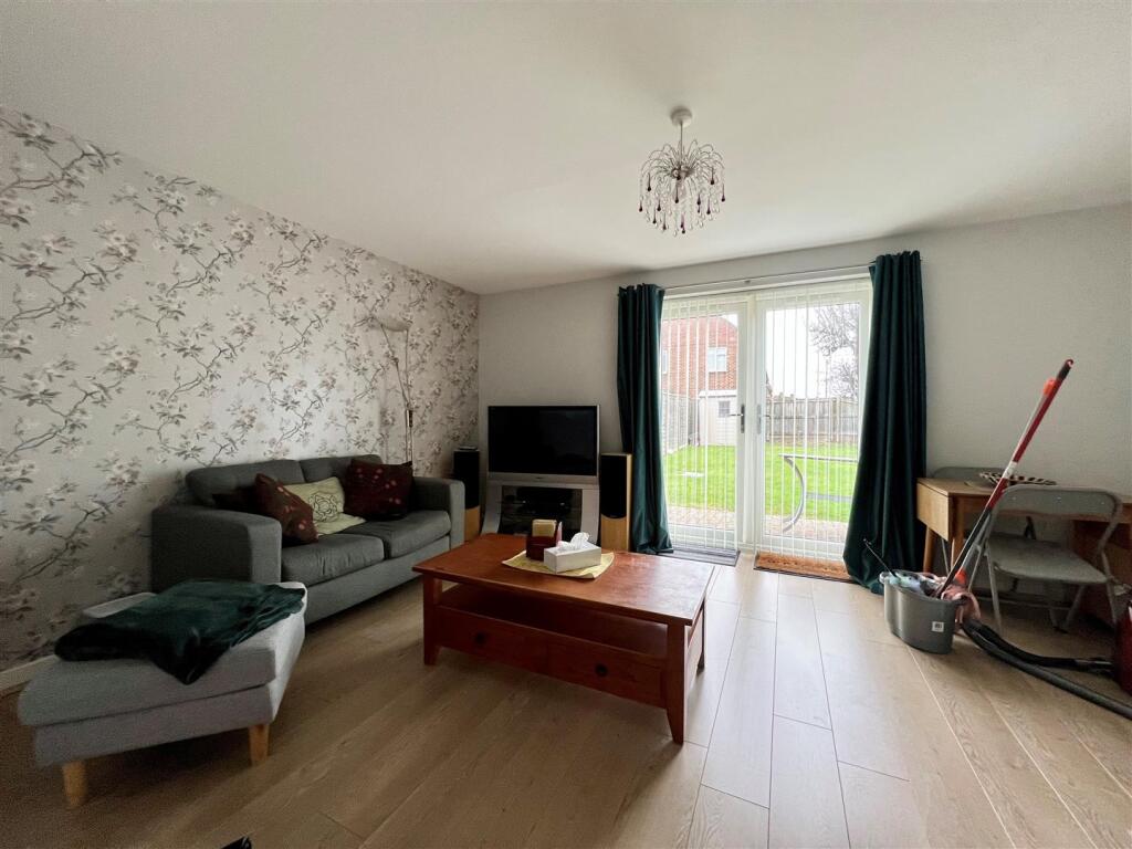 stockheath Road - lounge.jpg